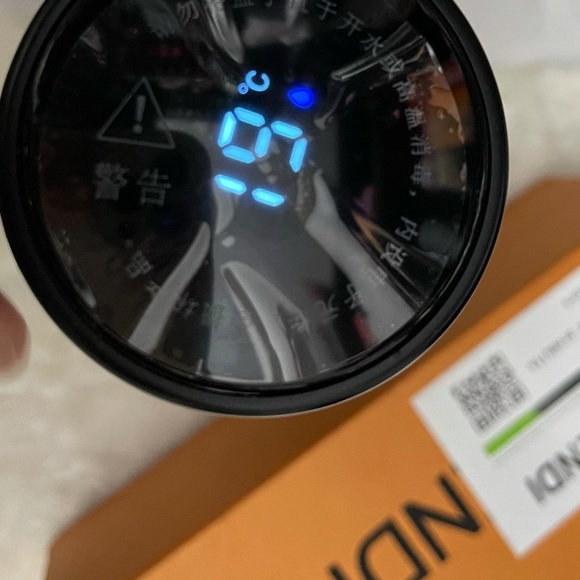 Tumbler - Picture 2 of 2